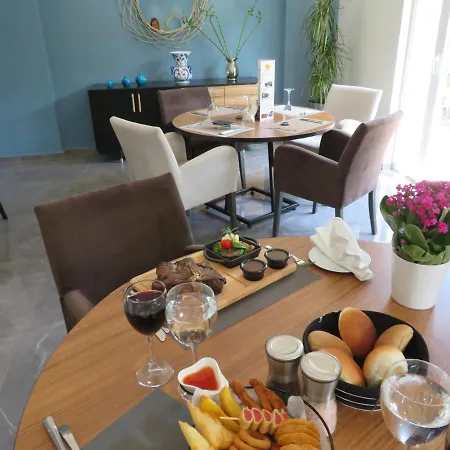 Sun Couette-café 3*